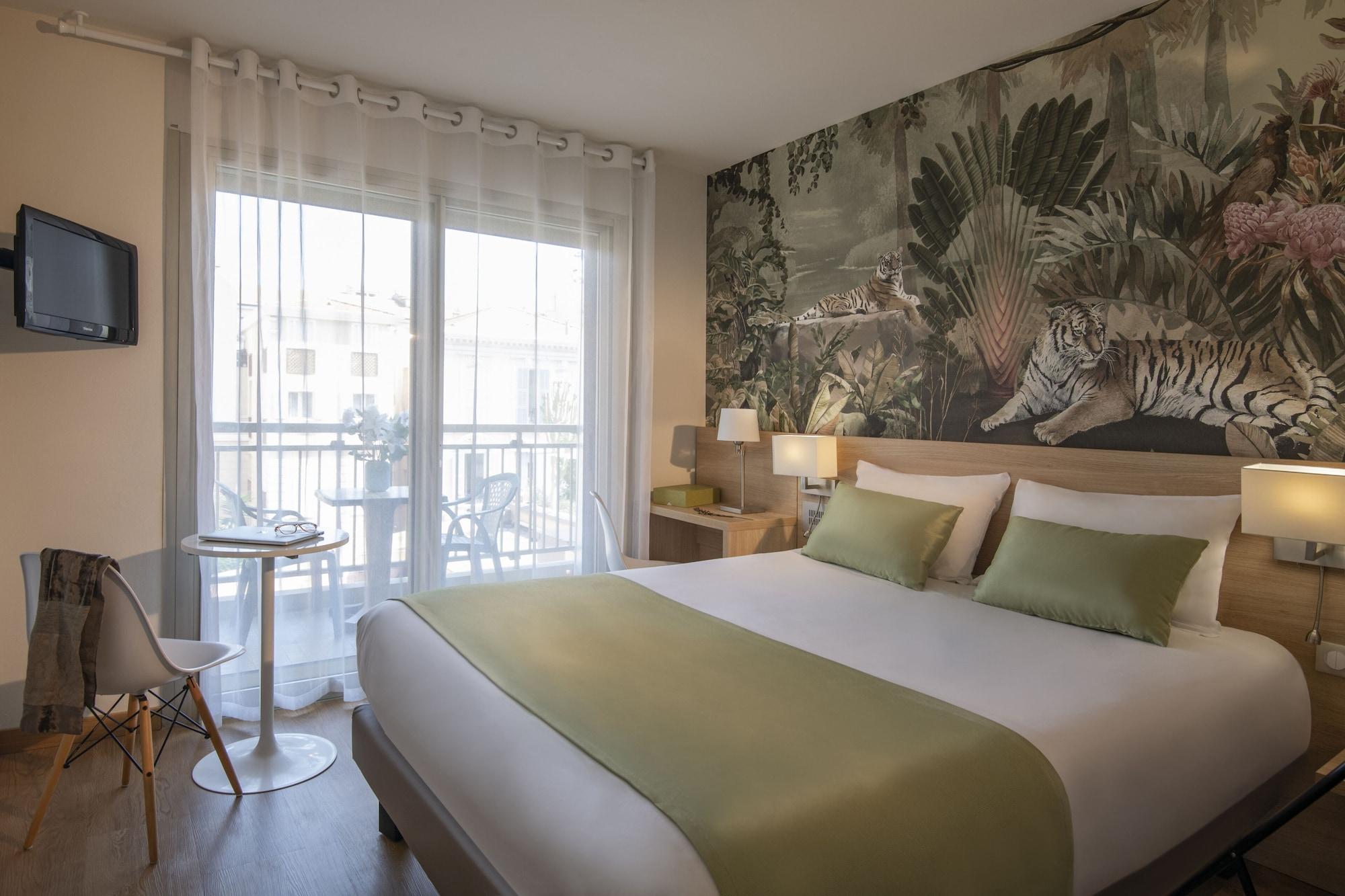 Chambord Hotel Menton