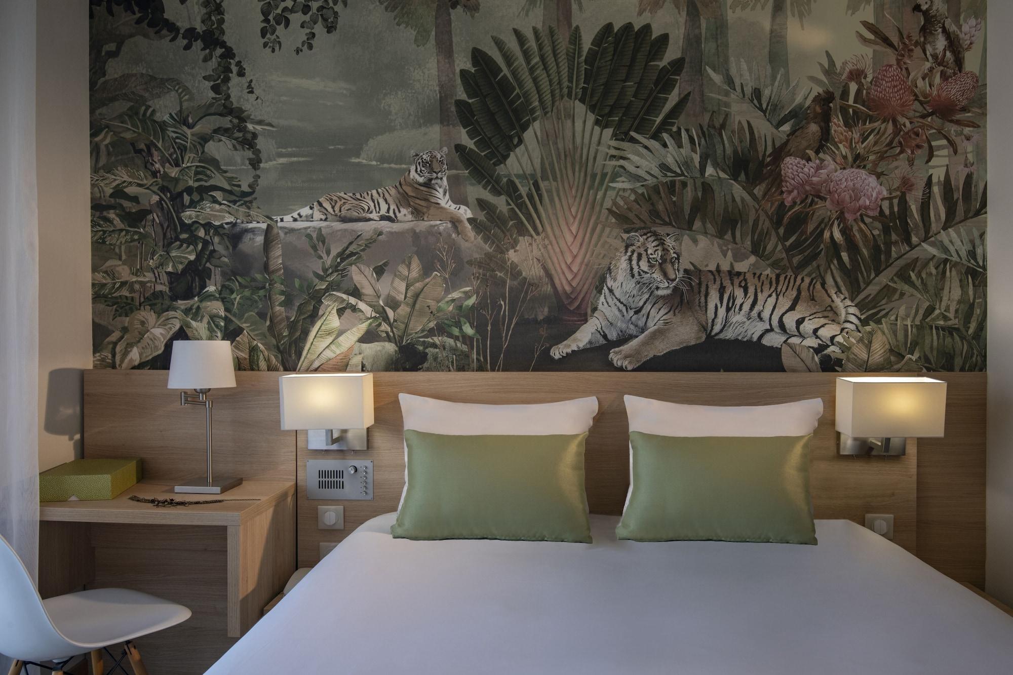 Chambord Hotel 3*