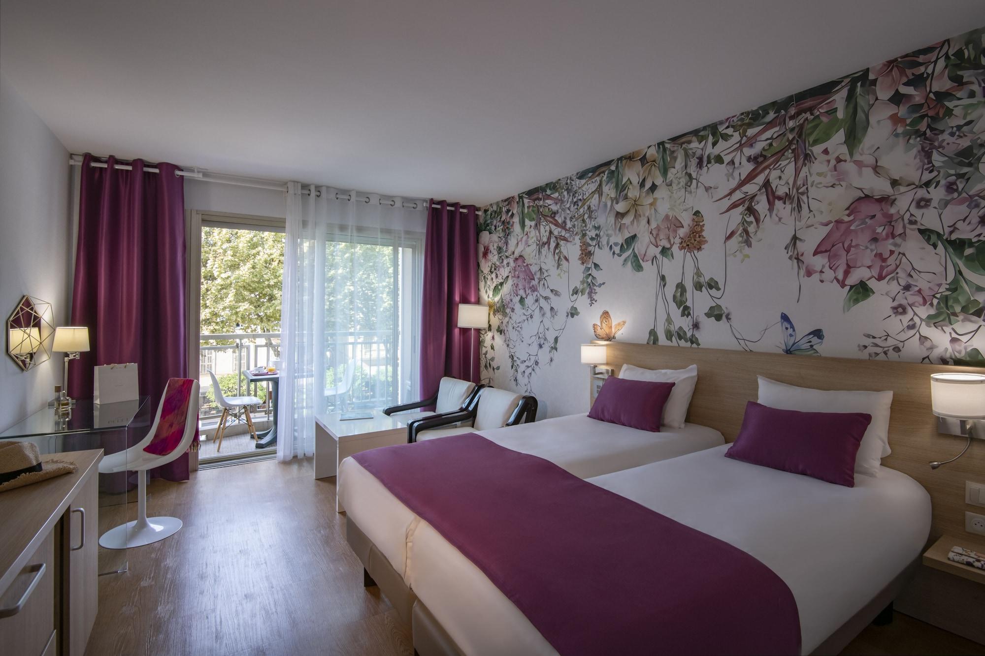 Hotel Chambord 3*